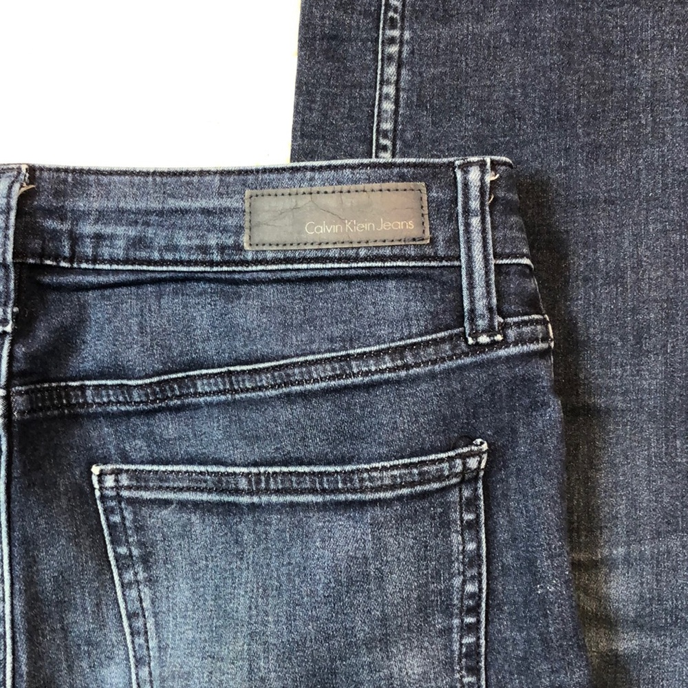 Calvin Klein Blue Jeans Slim Boyfriend Size 2 - Picture 3 of 6